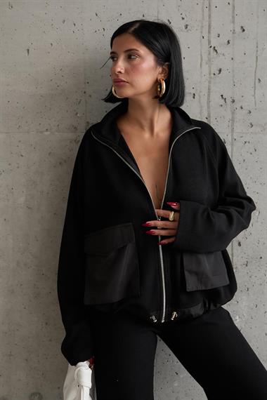 Toptan Siyah Cepli Triko Ceket ve Pantolon Takım