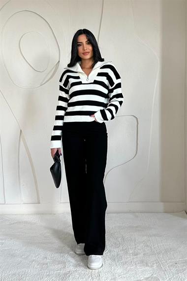 Toptan Siyah Çizgili Triko Kazak