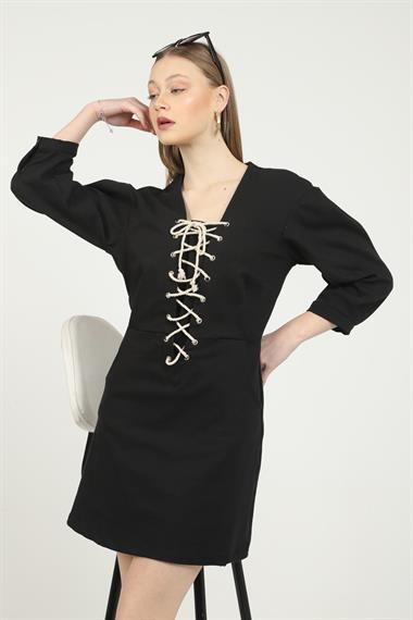 Toptan Siyah Dekolteli ve Bağcık Detay Elbise