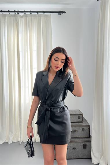 Toptan Siyah Deri Ceket ve Etek Takım