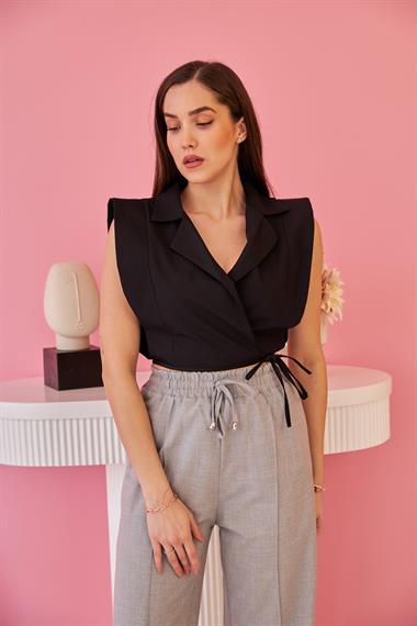 Toptan Siyah Dik Omuzlu Bluz