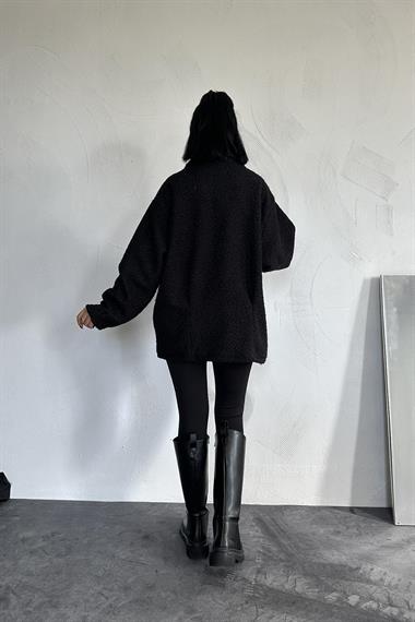 Toptan Siyah Etiketli Pile Detaylı Ceket