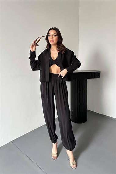 Toptan Siyah Gipe Detaylı Üçlü Takım