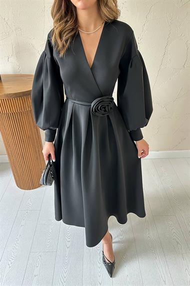 Toptan Siyah Gül Detaylı Scuba Elbise