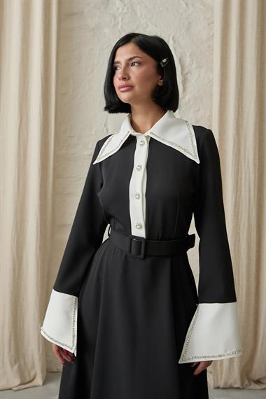 Toptan Siyah İşlemeli Garnili Pensli Elbise