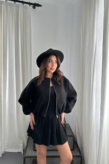 Toptan Siyah Kısa Önü Fermuarlı Bomber Ceket