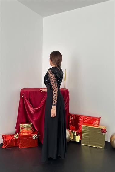 Toptan Siyah Kolları Tül Etekli Tulum