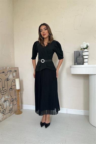 Toptan Siyah Kruvaze Yaka Piliseli Elbise