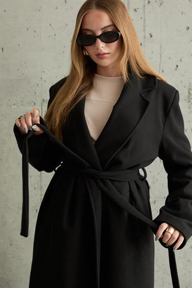 Toptan Siyah Kuşaklı Midi Kaban