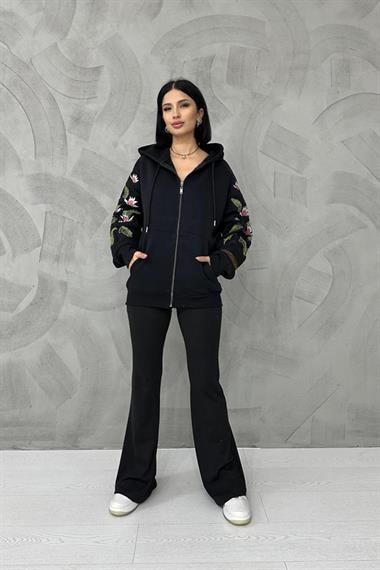 Wholesale Black Embroidered Sweatshirt