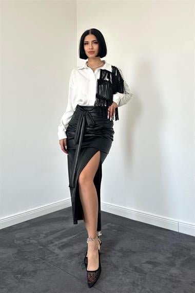 Toptan Siyah Ön Büzgülü Askılı Etek