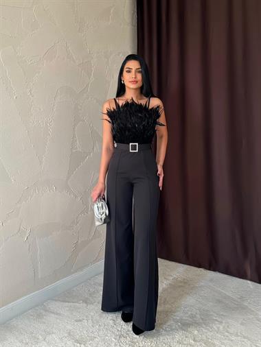 Toptan Siyah Otriş Detaylı Kemerli Tulum