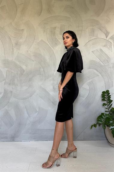 Toptan Siyah Pelerin Detaylı Elbise