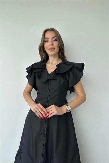 Toptan Siyah Yakası ve Omzu Volanlı Elbise