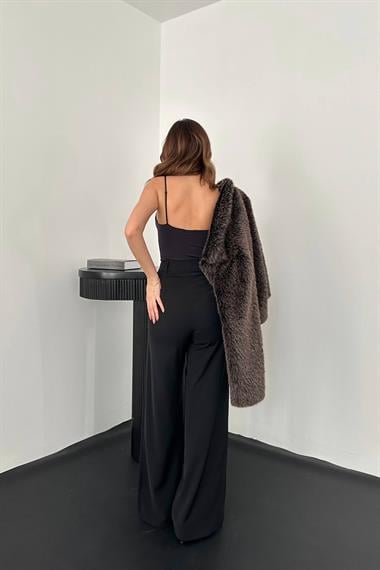 Toptan Siyah Yanları Piliseli Pantolon