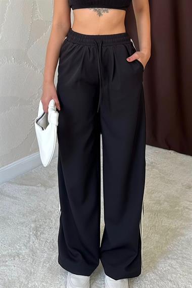 Toptan Siyah Yanları Şeritli Pantolon