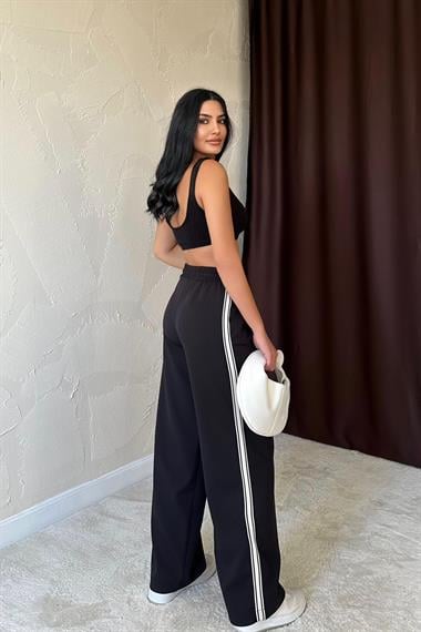 Toptan Siyah Yanları Şeritli Pantolon