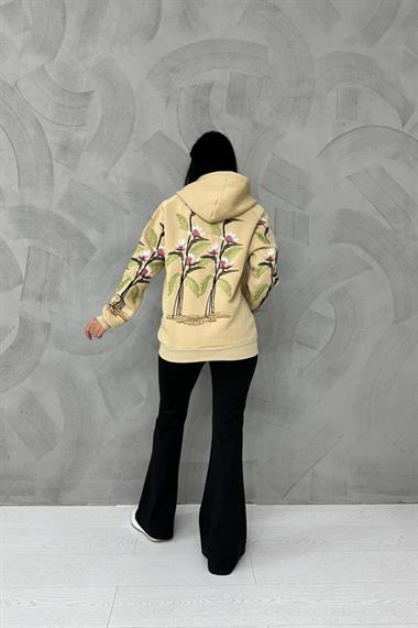 Wholesale Mink Embroidered Sweatshirt
