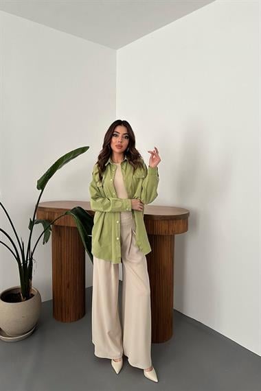 Оптовая продажа зеленая рубашка с двойным карманом и клапаном