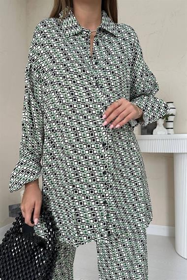 Toptan Yeşil Dijital Desenli Gömlek ve Pantolon Takım