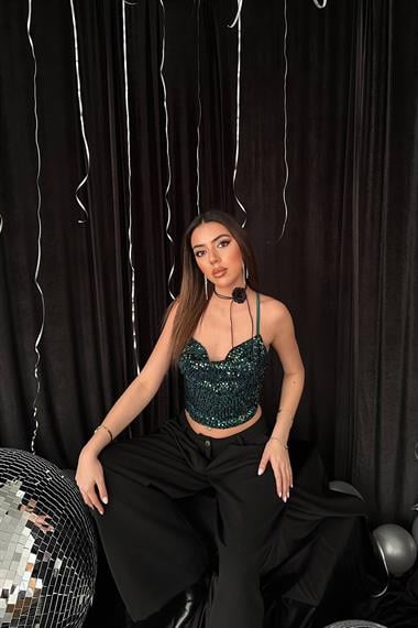 Toptan Zümrüt Askılı Degaje Bluz