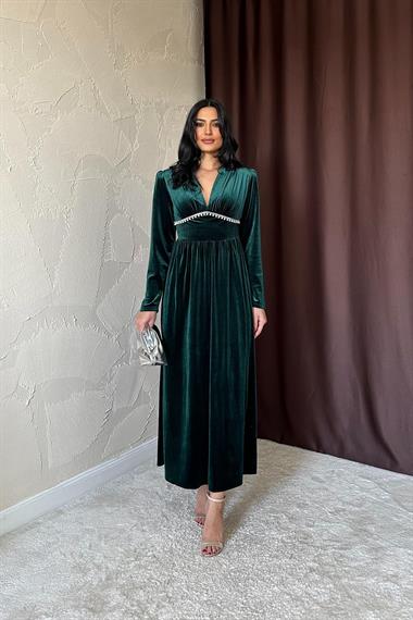 Toptan Zümrüt Göğüs Altı Taşlı Elbise