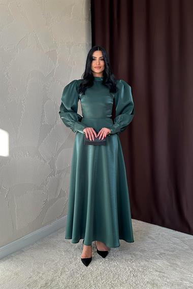 Toptan Zümrüt Kolları Büzgülü Uzun Elbise