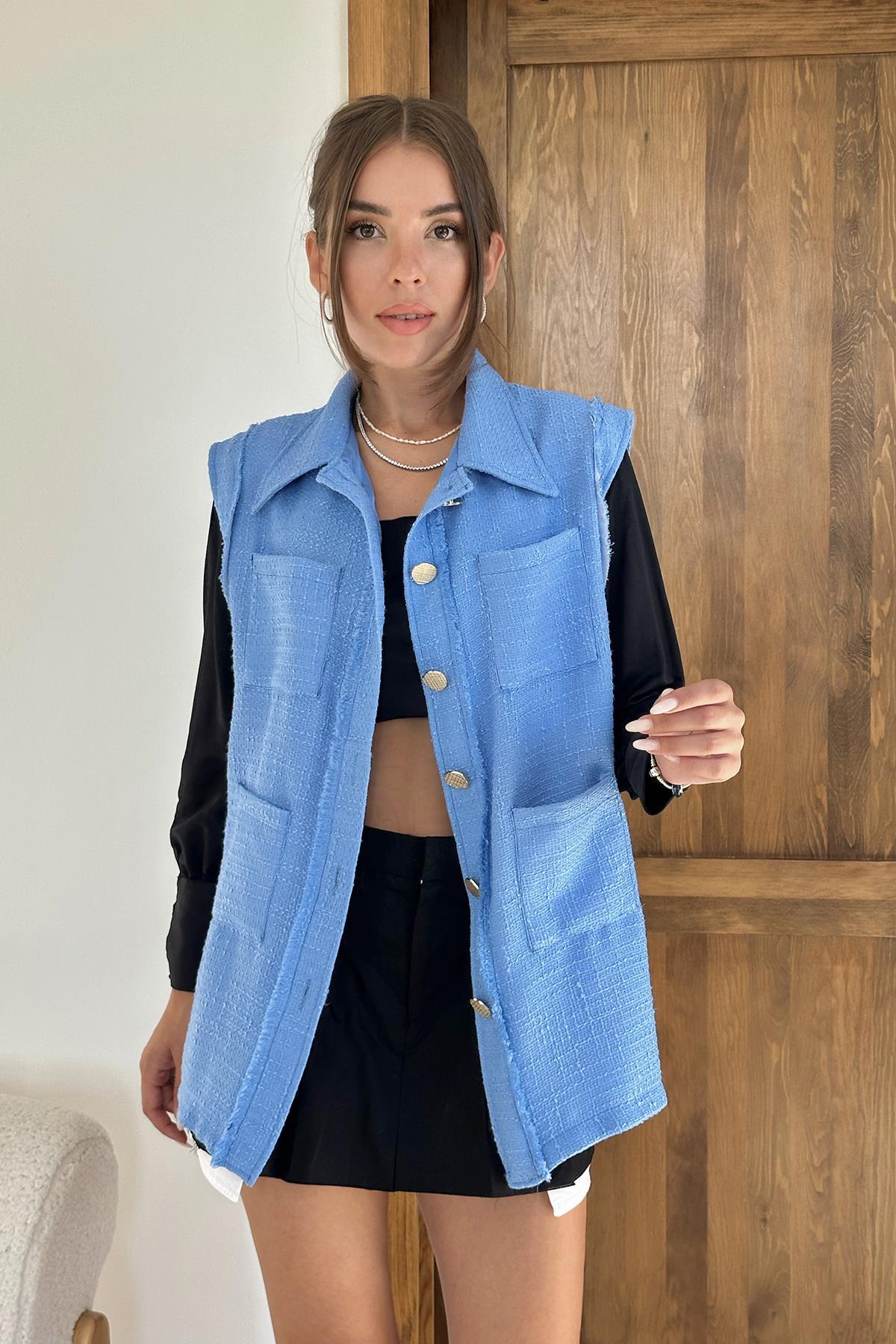 Toptan Mavi Cepli ve Düğmeli Yelek