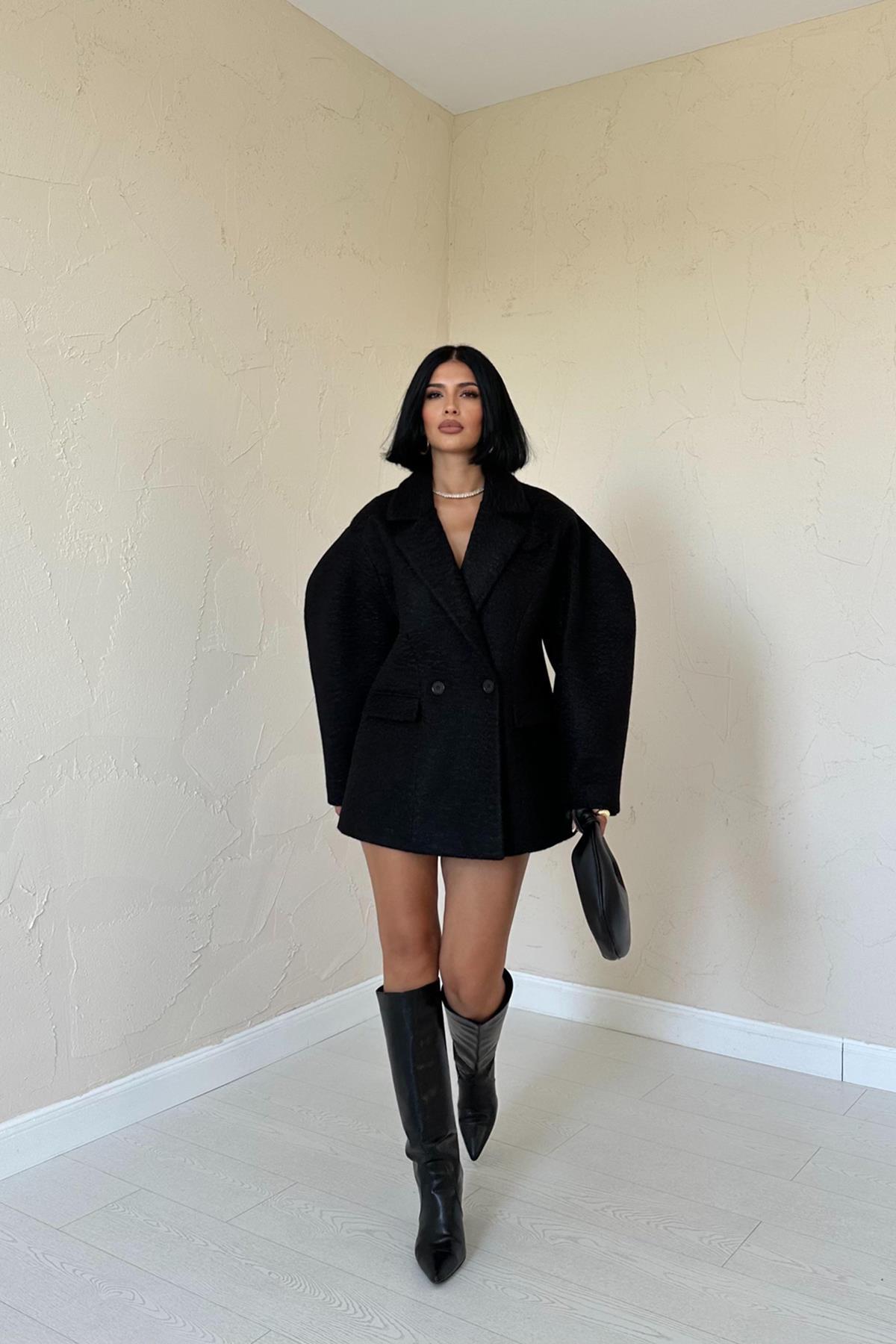 Wholesale Black Two Buttoned Coat