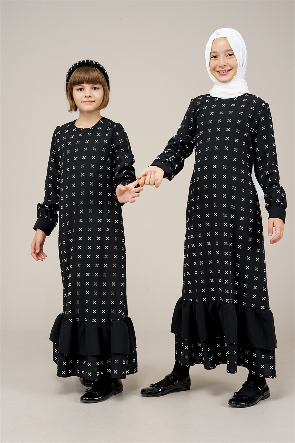 Genç Kız Pile Detaylı Boydan Elbise  SiyahCE2208