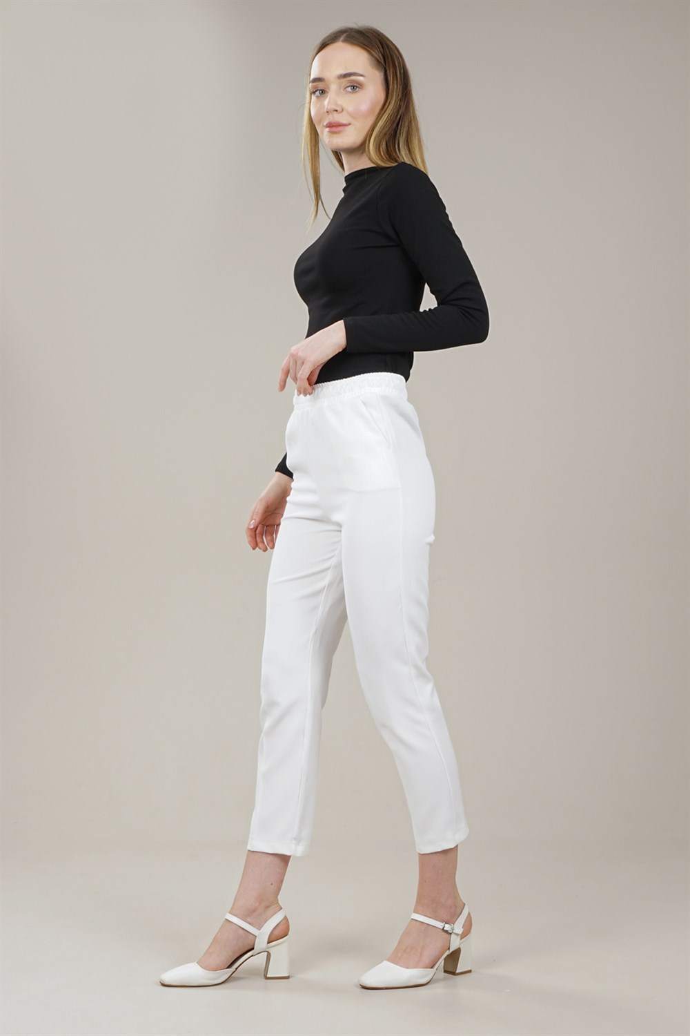 Kadın Beli Lastikli Cep Detaylı Dar Paça Pantalon  BeyazAS1422