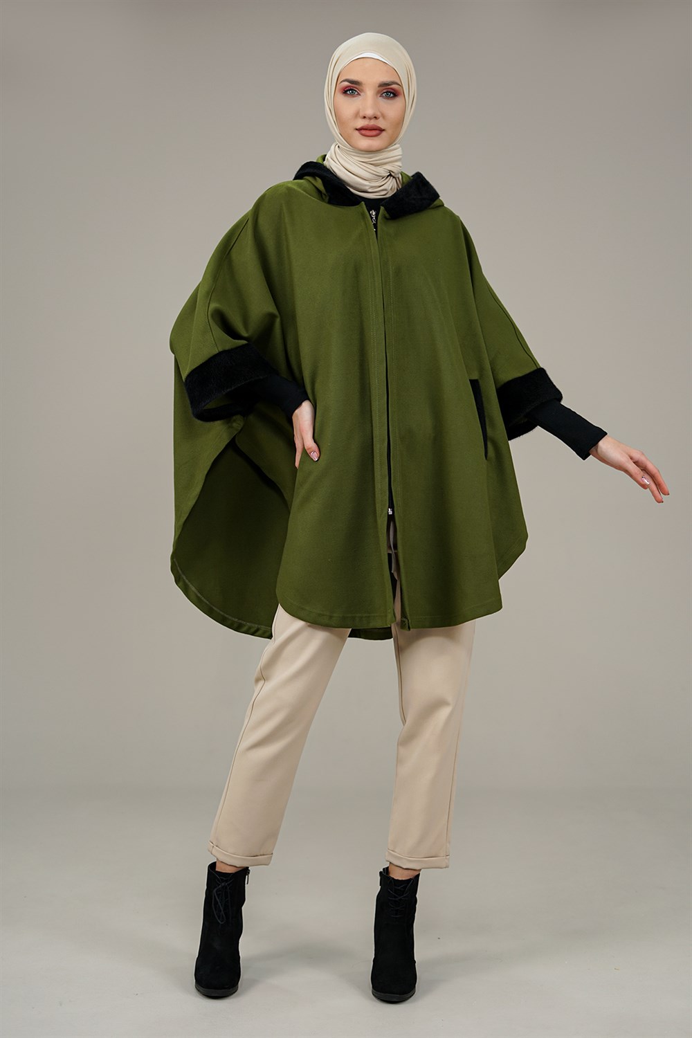 Kadın Fermuarlı Panço  HakiM2002