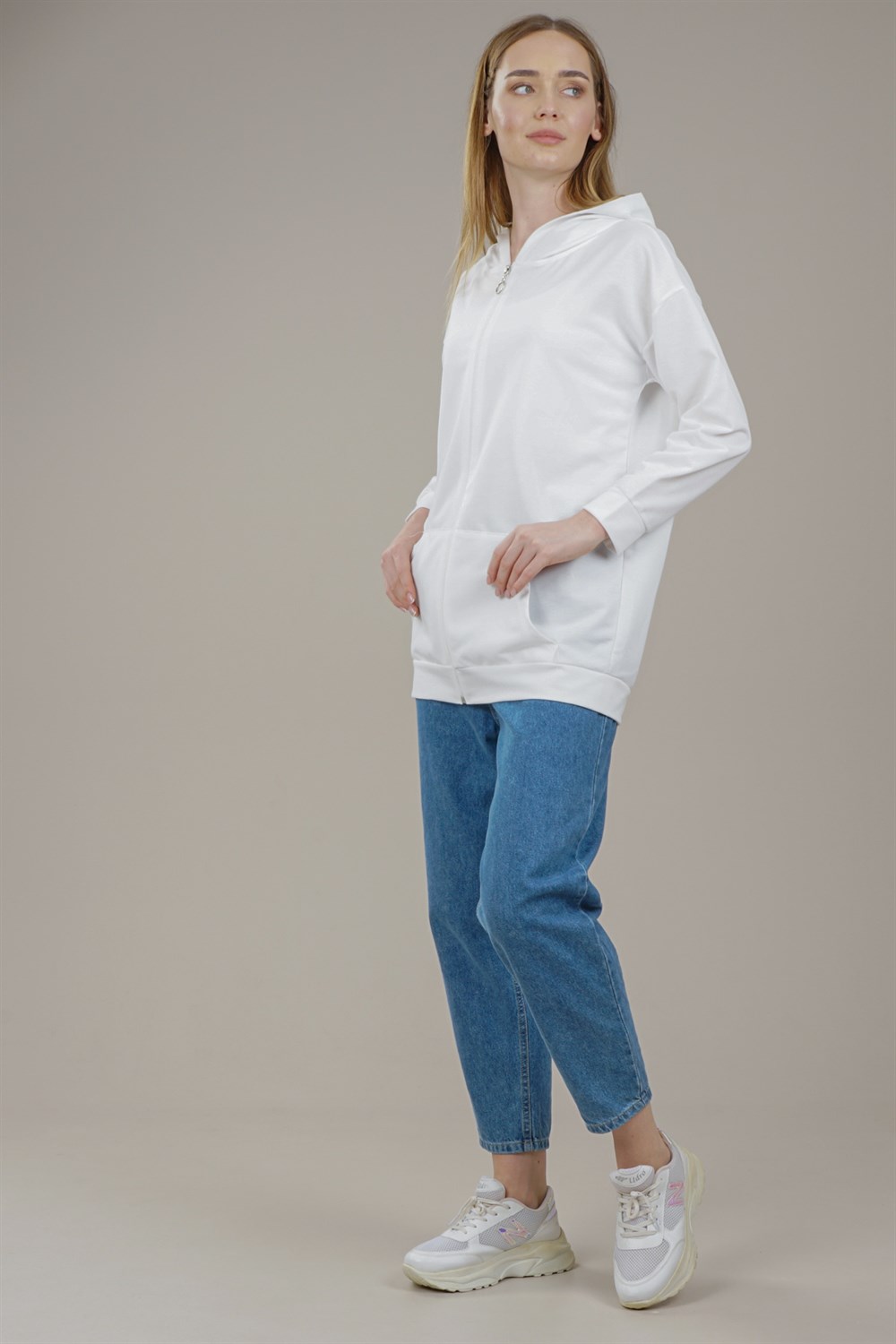 Kadın Fermuarlı Yetim Kol Oversize Sweatshirt  BeyazAS0066