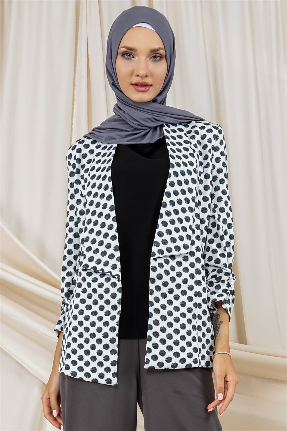 Women's Double Breasted Collar Sleeves Pleated Blazer Jacket BlackAT8002