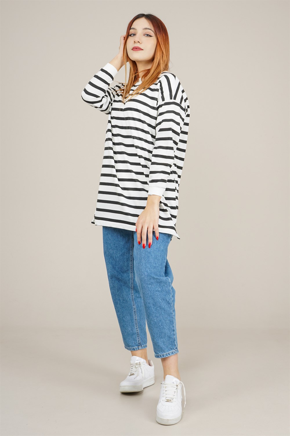 Sweatshirt  SiyahAS5588