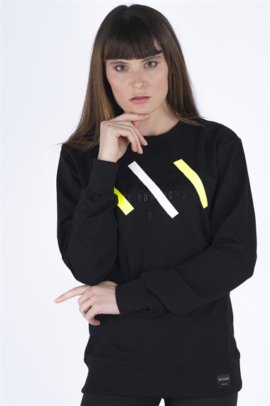 Kadın Baskılı Sweatshirt  SiyahM2105