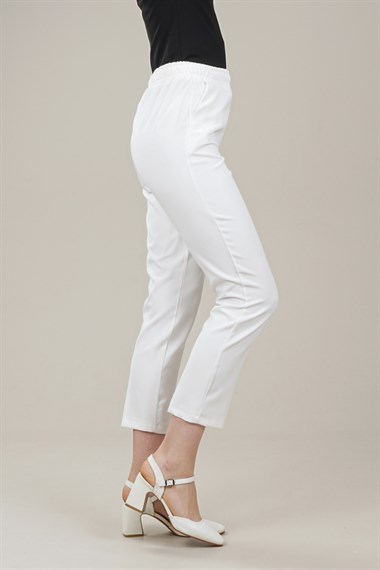 Kadın Beli Lastikli Cep Detaylı Dar Paça Pantalon  BeyazAS1422