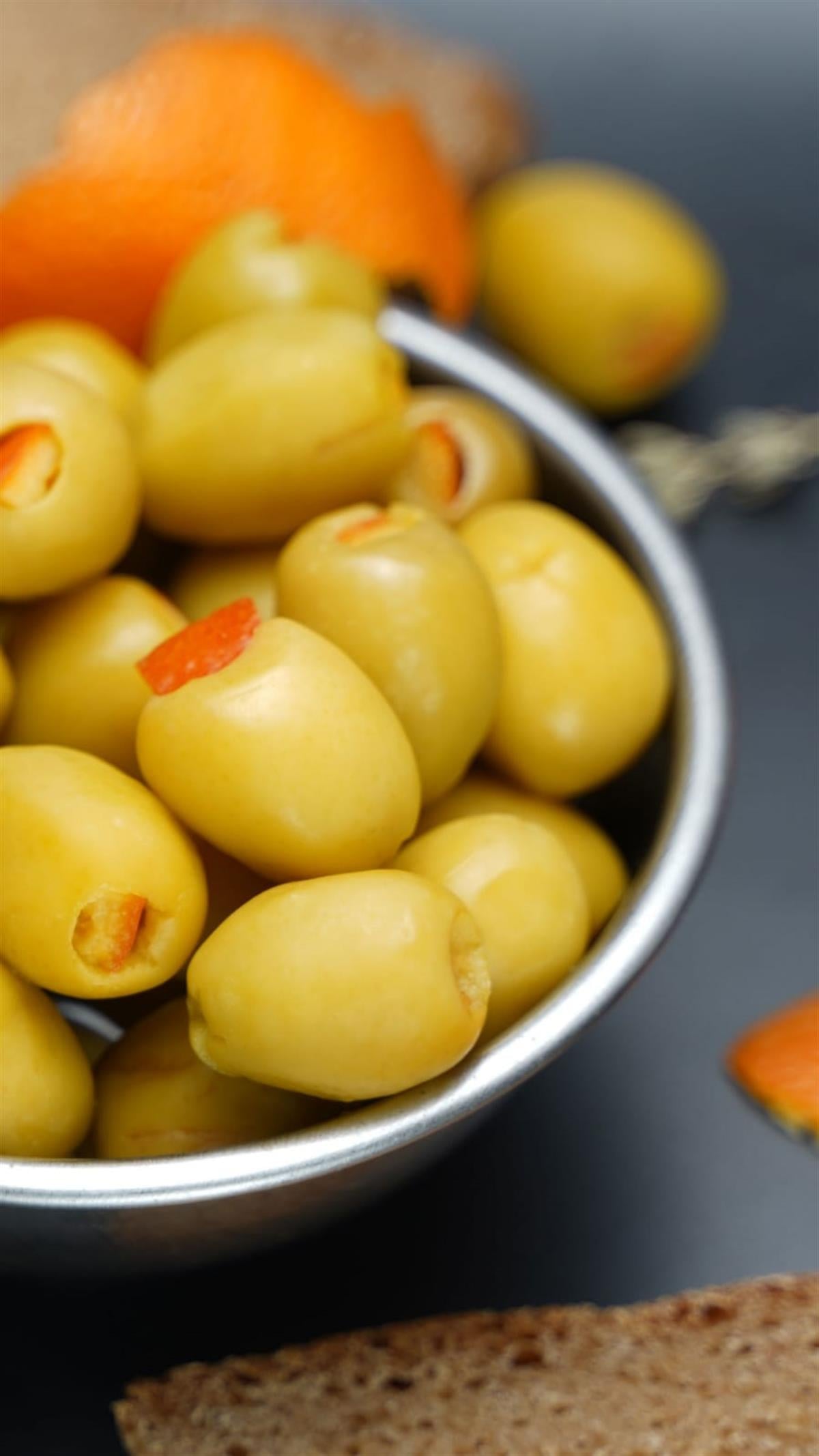 Portakal Dolgulu Doğal Ev Yapımı Yeşil Zeytin 1 Kg