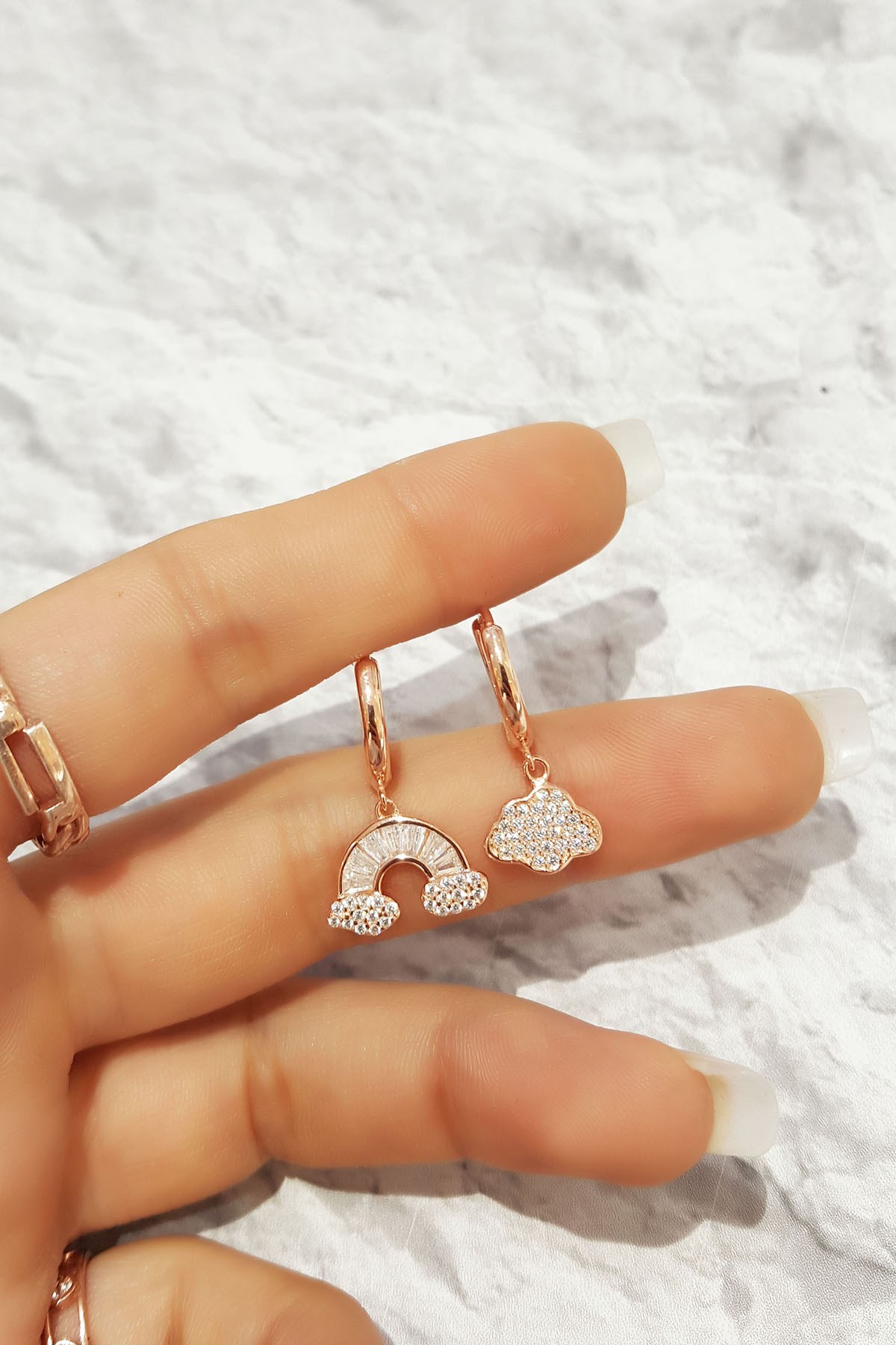 2Lİ İTHAL RAİNBOW CLOUDY GÜMÜŞ KÜPE