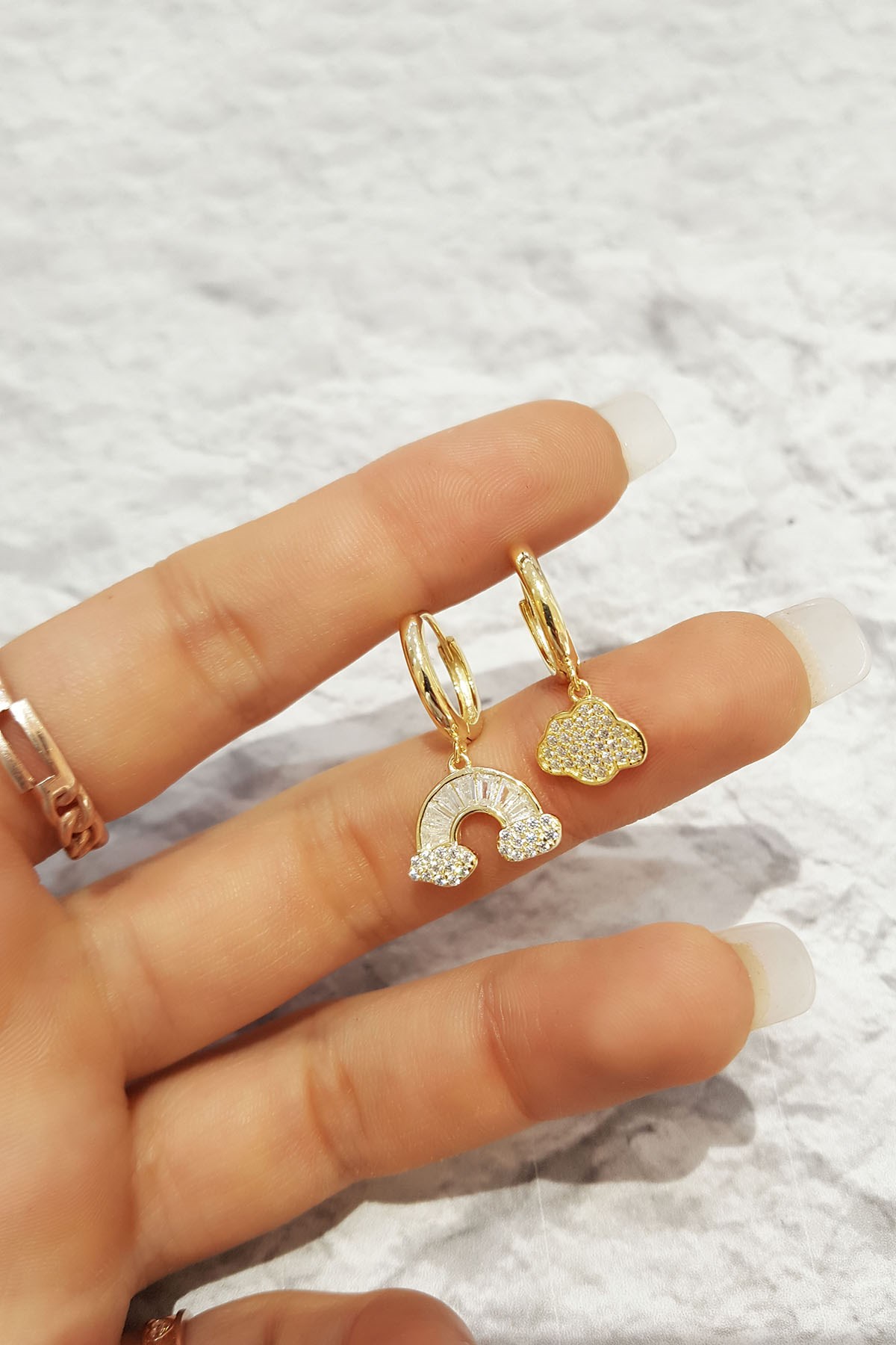 2Lİ İTHAL RAİNBOW CLOUDY GÜMÜŞ KÜPE