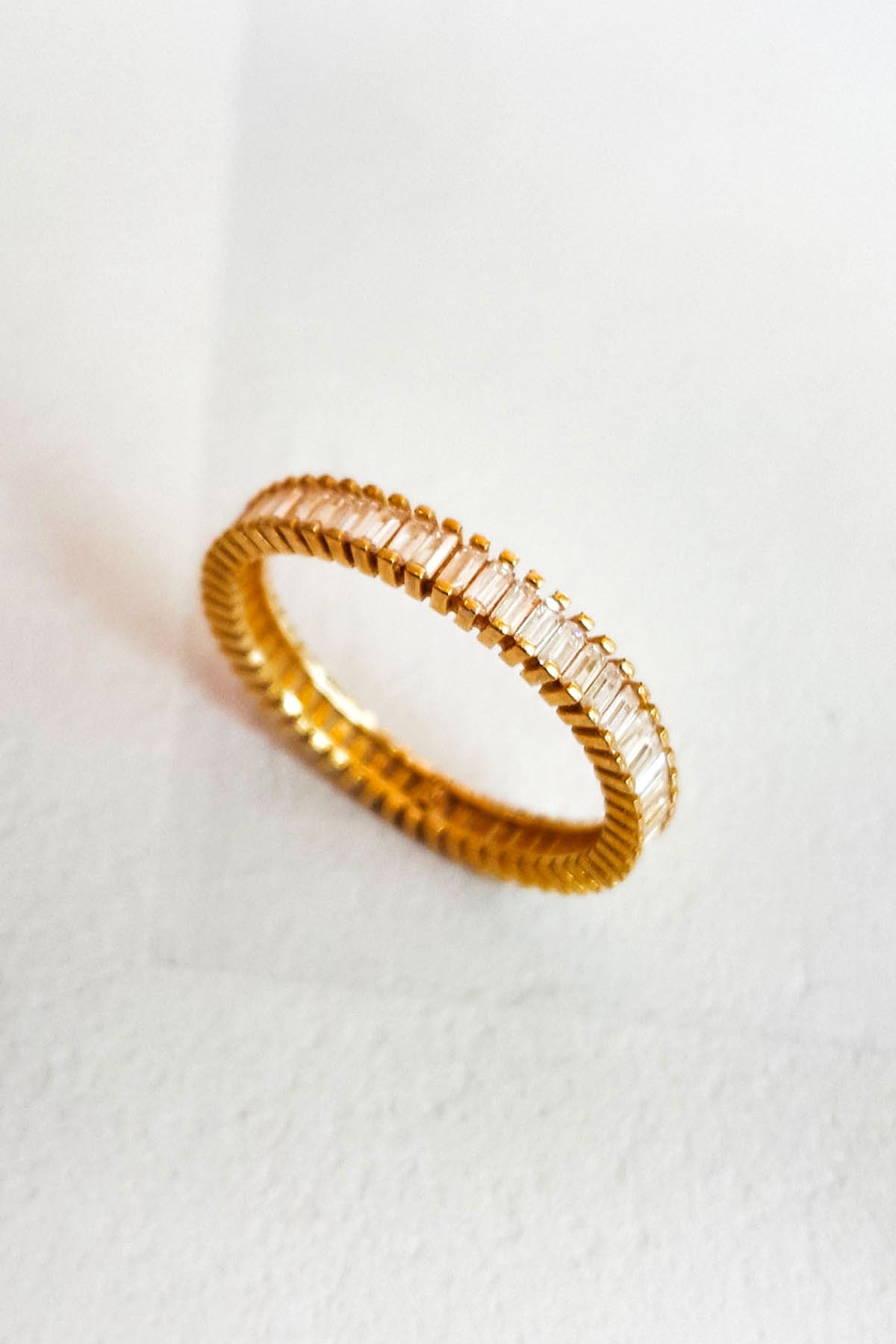 Full Round Elegant Silver Ring with Baguette Stone