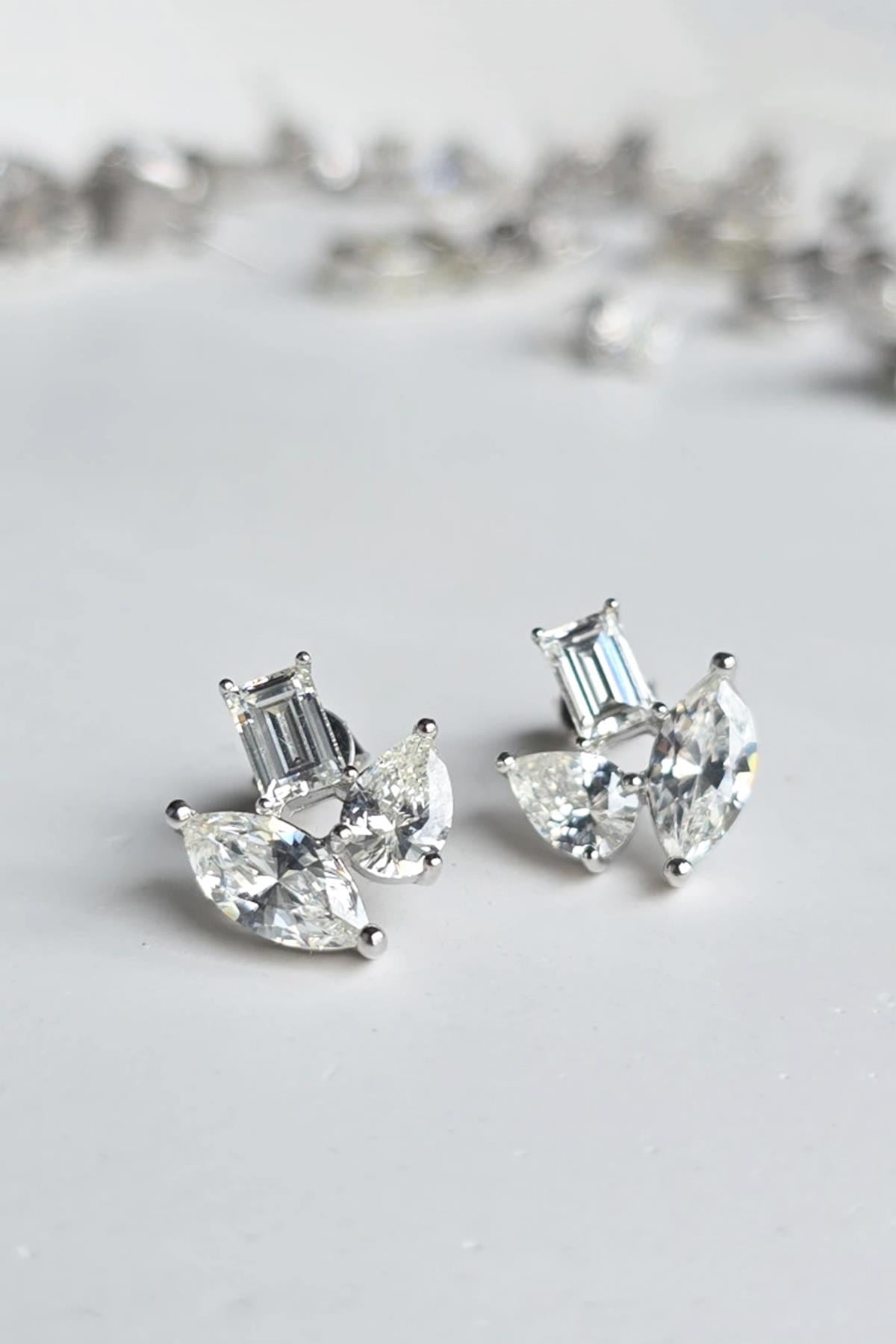 ÇİFT İTHAL DAMLA MARKİZ DİKDÖRTGEN GÜMÜŞ KÜPE