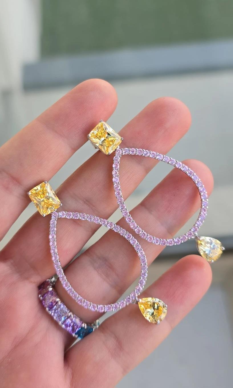ÇİFT İTHAL DAMLA PEMBE SARI BUZ KESİM VIP GÜMÜŞ KÜPE 