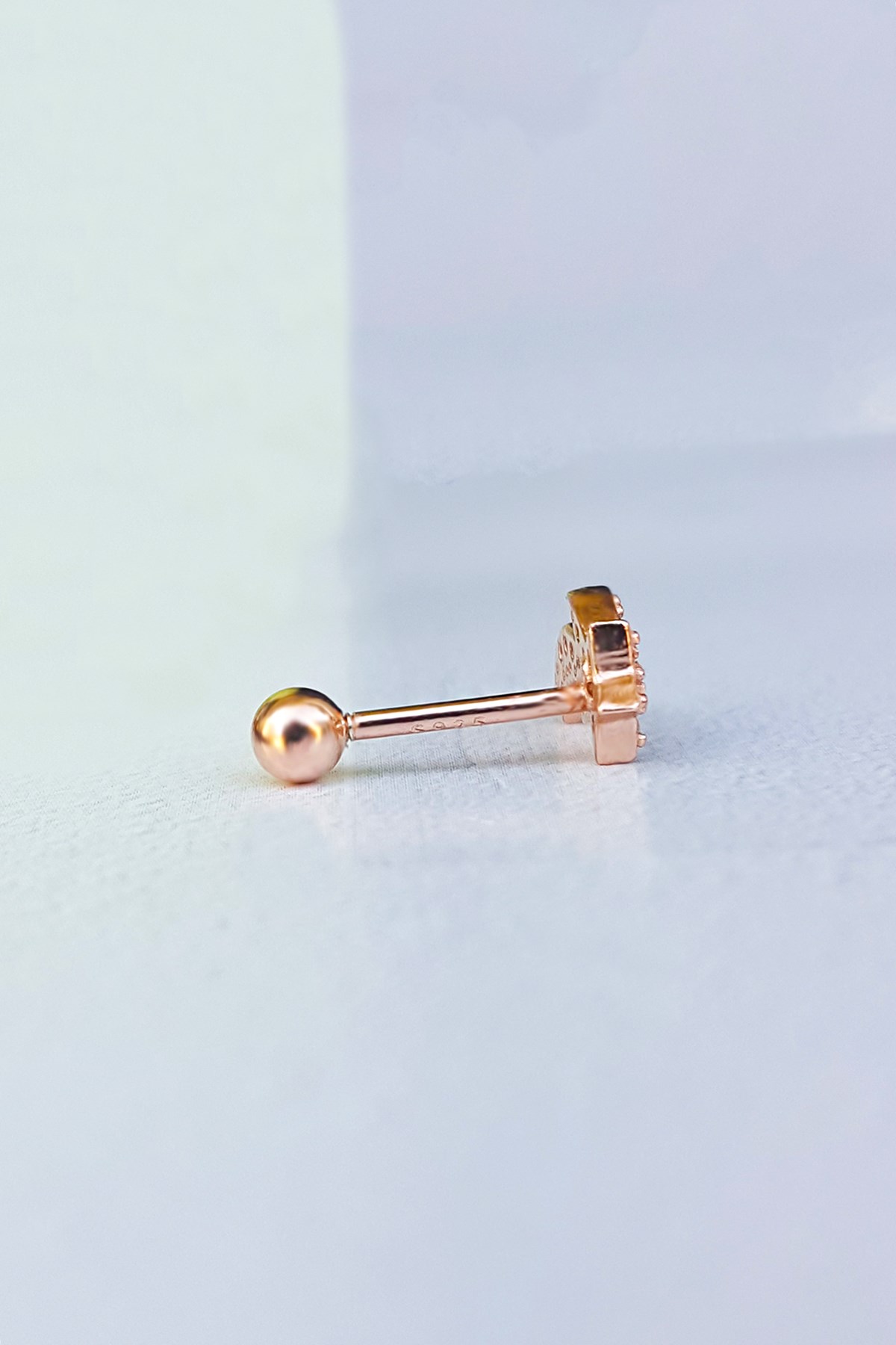 İthal Aries Gümüş Piercing Küpe