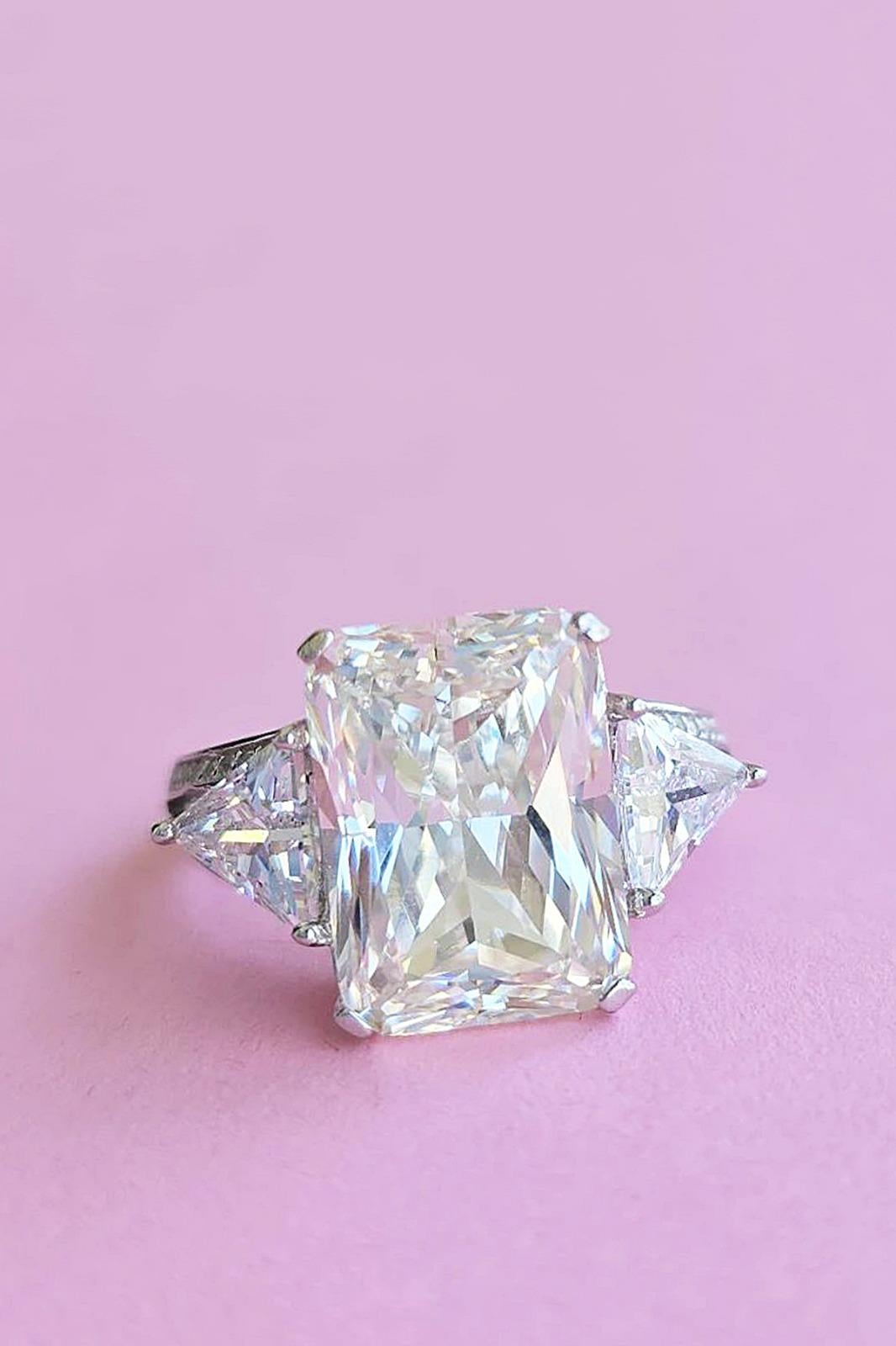 İTHAL PREMİUM DİKDÖRTGEN MOZANİT TEKTAŞ GÜMÜŞ YÜZÜK