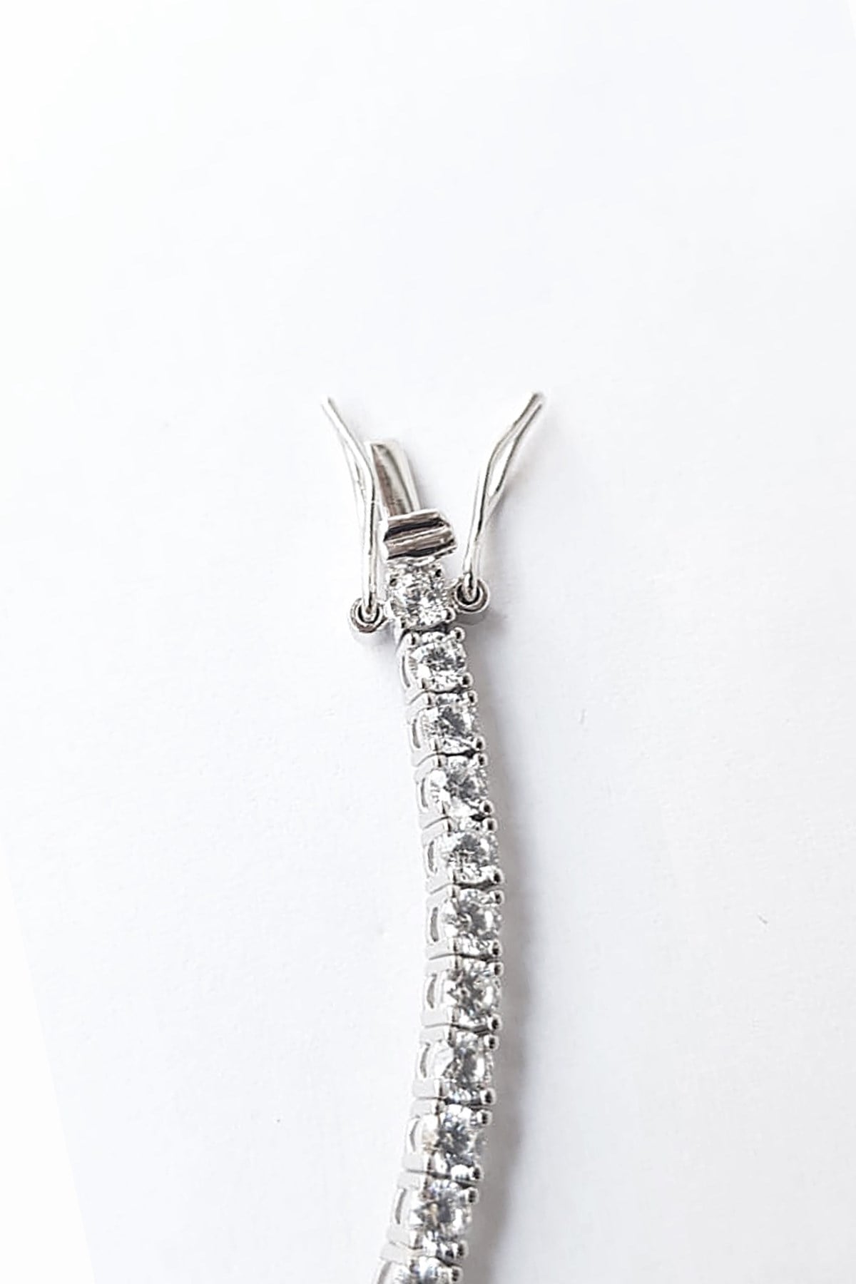 IMPORTED WATERWAY 2.5 MM STONE SILVER BRACELET