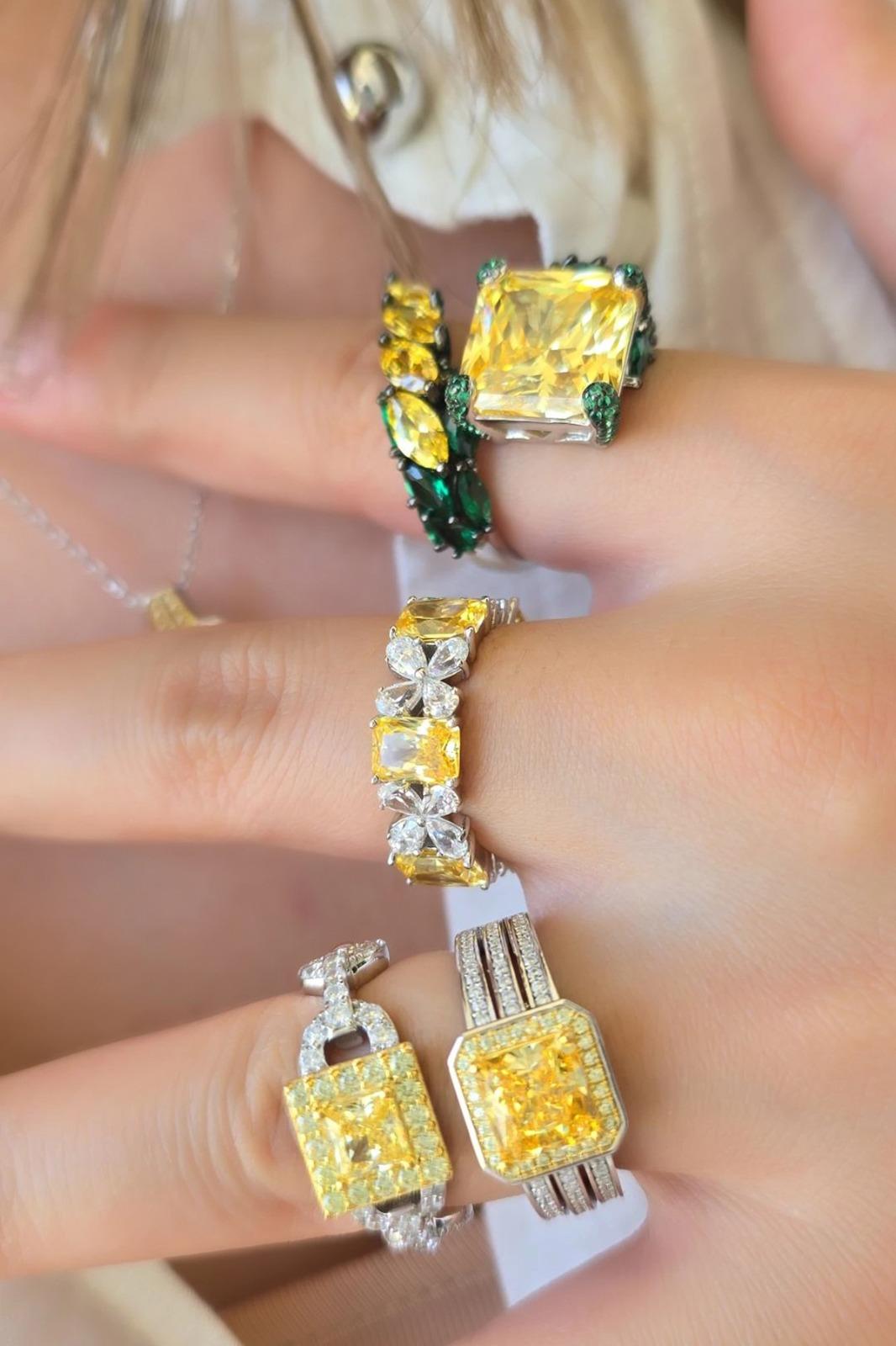 İTHAL SARI TAMTUR MOZANİT TİFF ÇİÇEKLİ GÜMÜŞ YÜZÜK