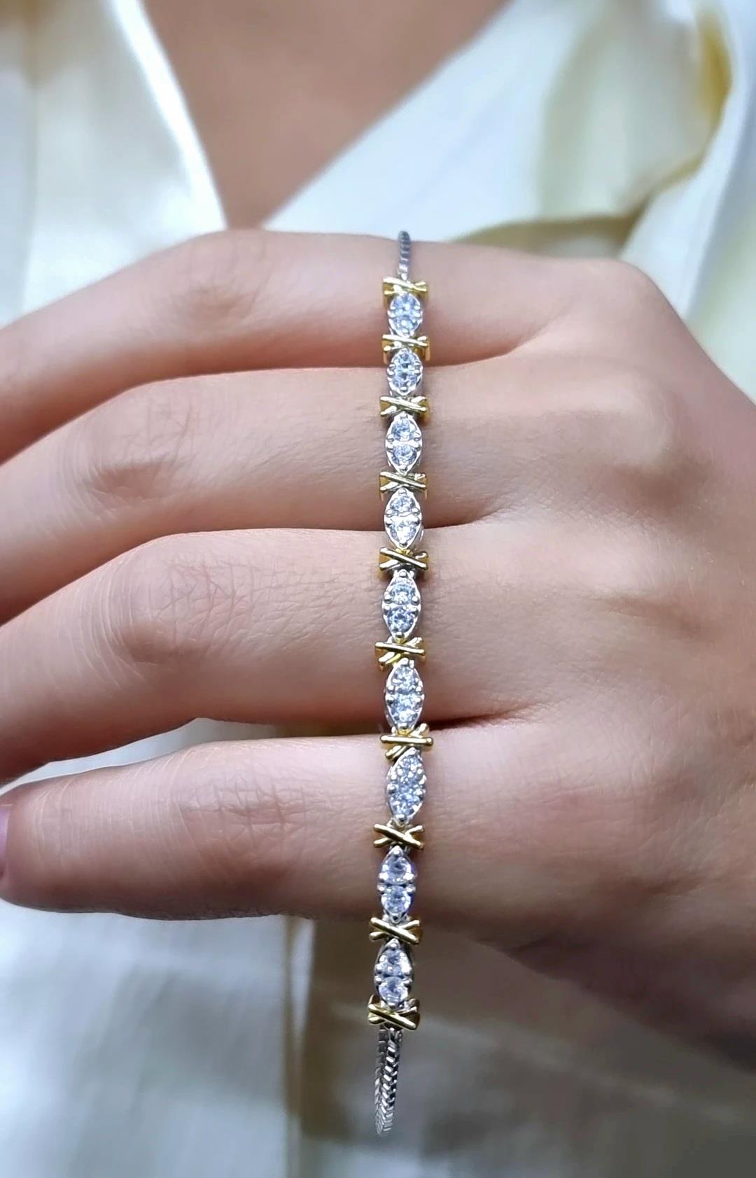 İTHAL TİF ÇAPRAZ ASANSÖRLÜ GÜMÜŞ BİLEKLİK 