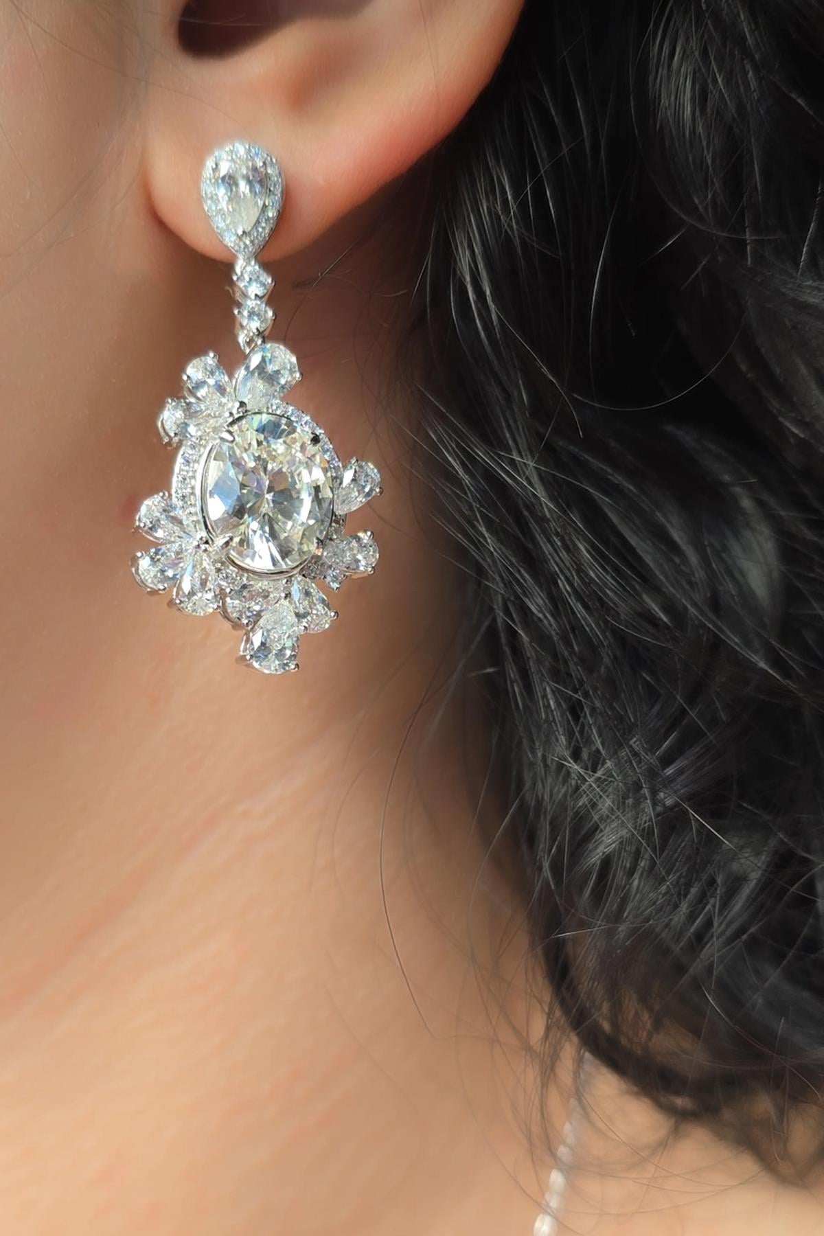 MOZANİT ICE QUEEN GÜMÜŞ KÜPE