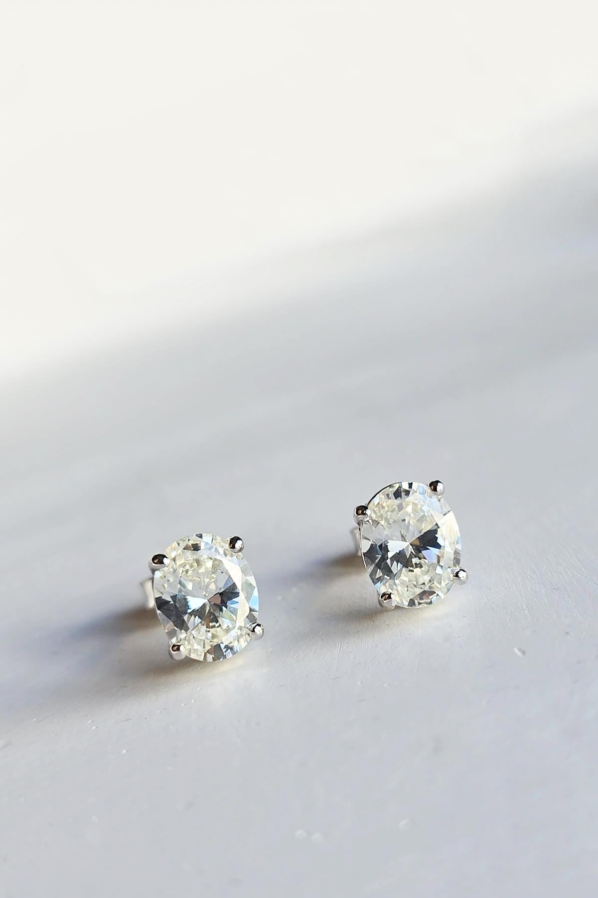 MOZANİT OVAL 9MM GÜMÜŞ KÜPE